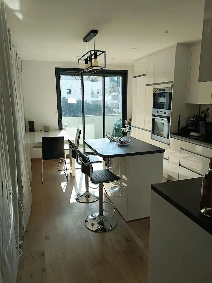 Homestay Chambre Privee 2 - Chez Vincent - Gare - Centre Ville Annecy France